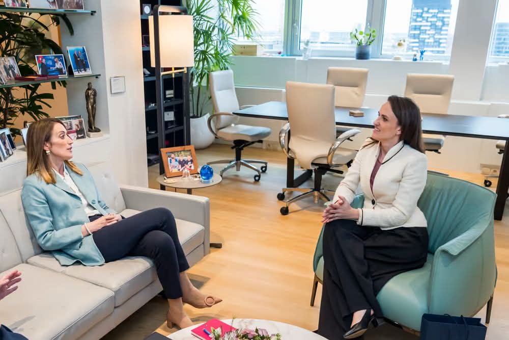 Romanian Foreign Minister Holds Talks with European Parliament President in Brussels 1 European