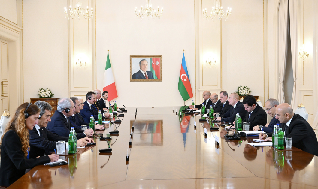 Azerbaijani, Italian Presidents Highlight Strategic Partnership in Baku Talks 1 Baku