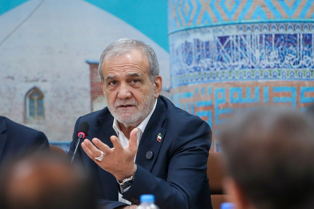 President Pezeshkian Urges Newly Appointed Ambassadors to Strengthen Cooperation and Promote Iranian Exports 1 Pezeshkian