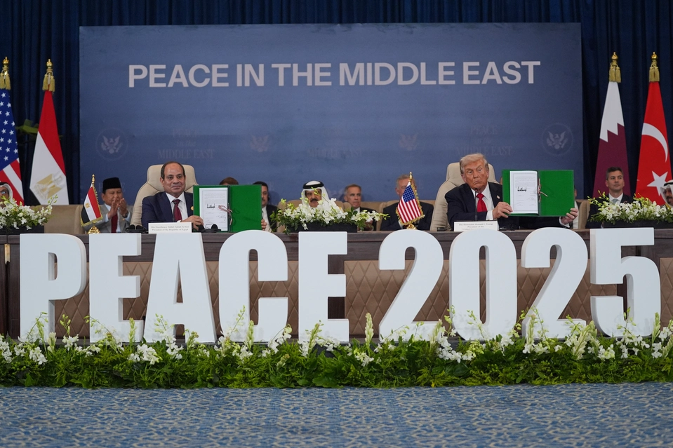 Trump, Regional Leaders Sign Israel–Hamas Peace Deal at Sharm el-Sheikh Summit 1 Trump