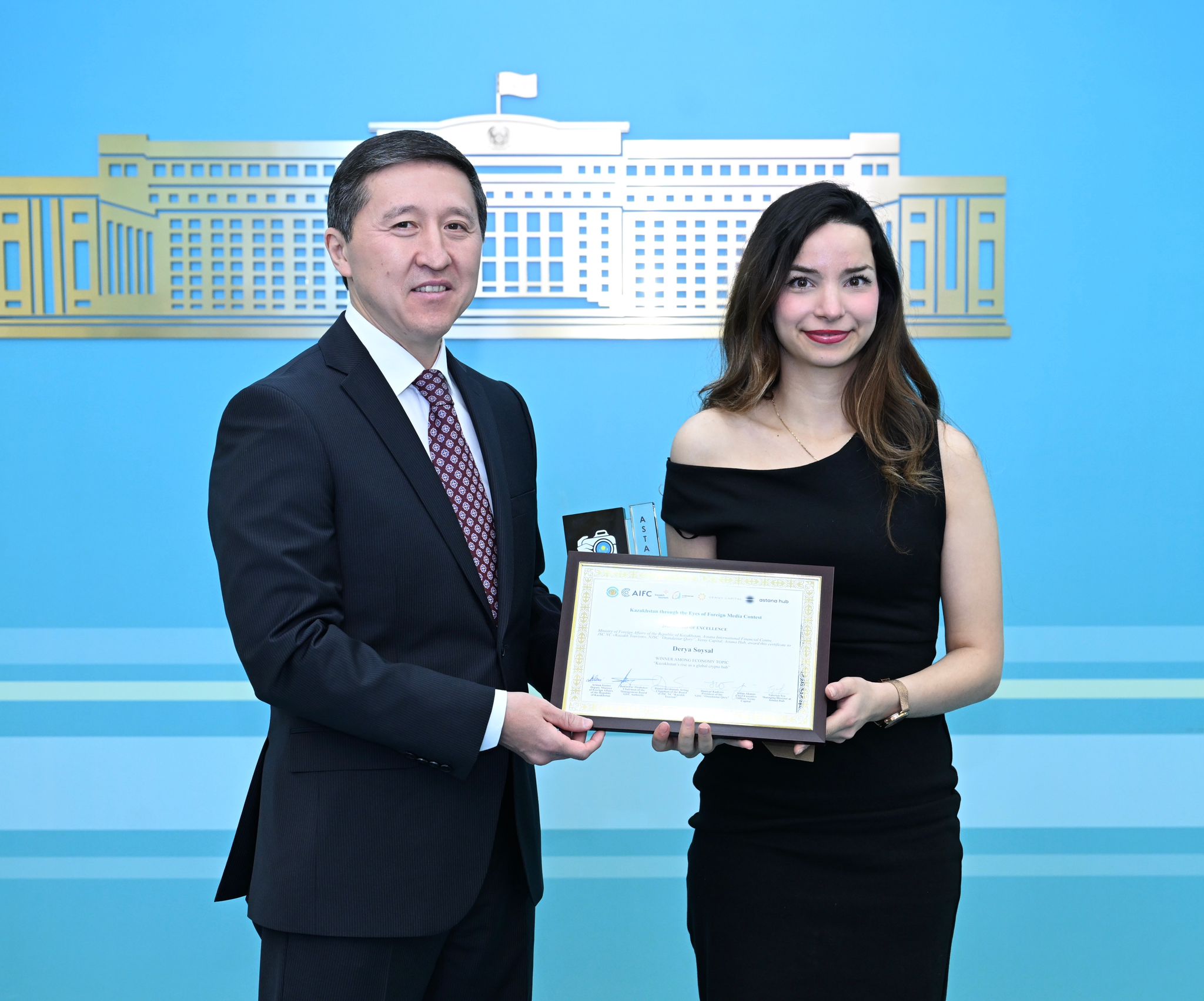 Belgium’s Derya Soysal Wins Award in Kazakhstan’s “Through the Eyes of Foreign Media” Contest 1 Soysal