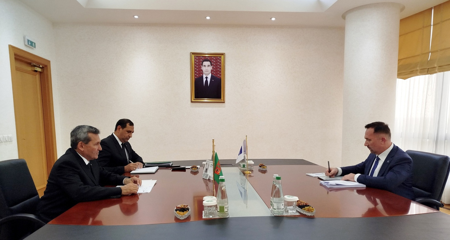 Turkmen Foreign Minister Meets ADB Resident Mission Director to Discuss Strengthening Cooperation 10 Cooperation