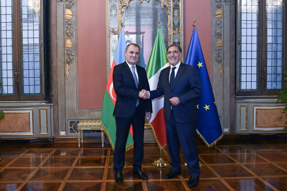 Azerbaijani Foreign Minister Meets Italian Senate President to Strengthen Bilateral Ties 16 Italian