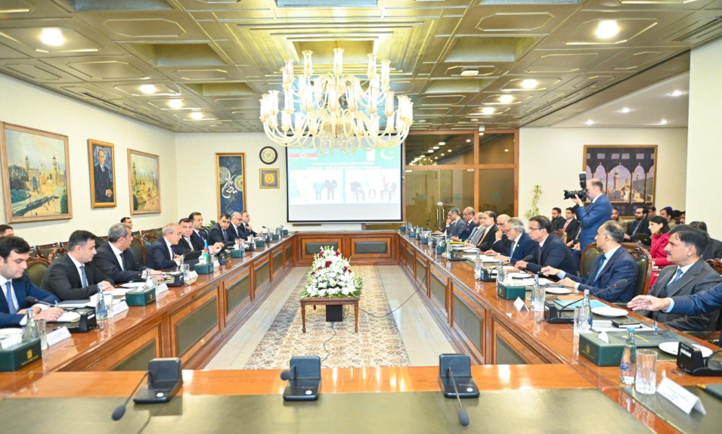 Azerbaijan and Pakistan Discuss Expanding Economic Cooperation 7 Pakistan