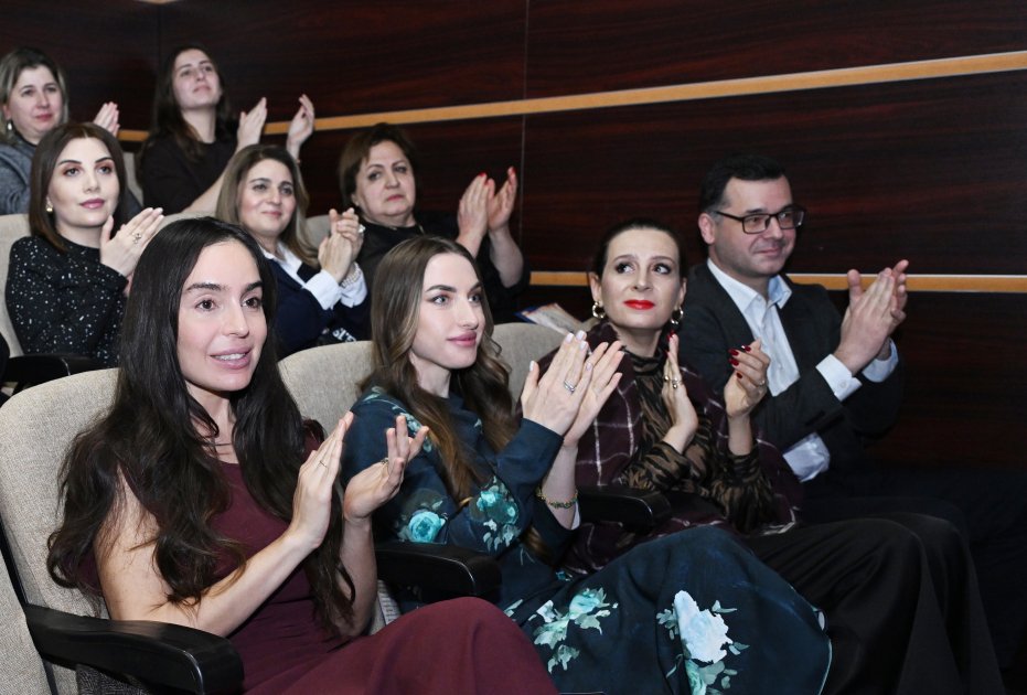 Azerbaijan State Pantomime Theater Presents “Romeo and Juliet” in Baku 3 Azerbaijan