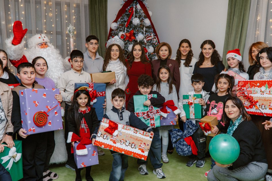 Leyla Aliyeva and Arzu Aliyeva Attend Festive Celebration at Baku’s “Hold My Hand” Children’s Center 2 Aliyeva