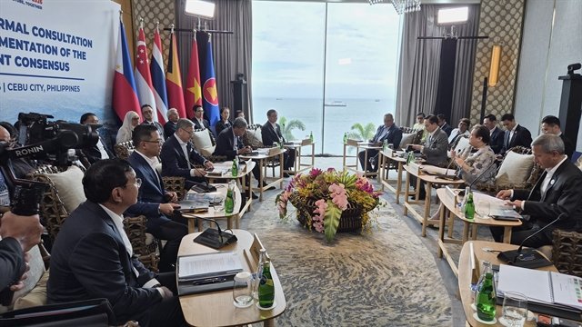 Vietnamese Foreign Minister Attends ASEAN Foreign Ministers’ Retreat in the Philippines 6 ASEAN