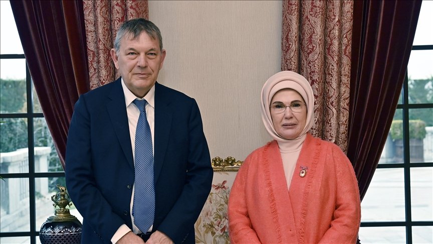 Turkish First Lady Emine Erdoğan Meets UNRWA Chief Philippe Lazzarini in Ankara 3 Erdoğan