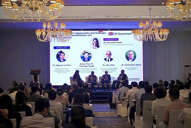 HCM City Hosts UK–Việtnam Conference on Digital Health Transformation 7 Health