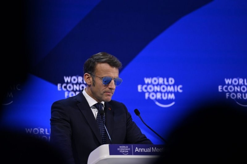 Macron Says US Seeks to Weaken Europe, Urges EU to Reject ‘Law of the Strongest’ 7 Macron