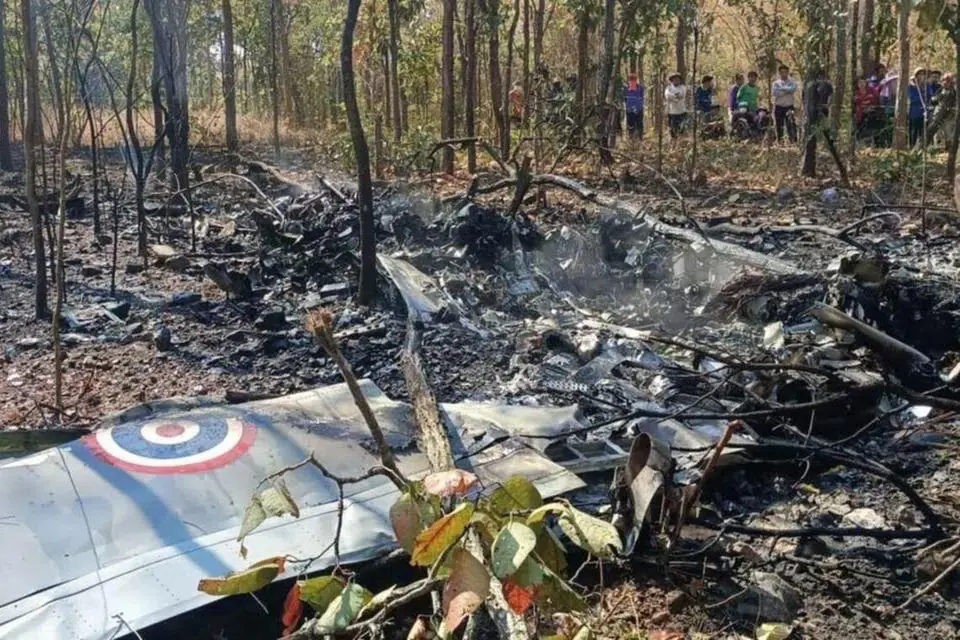 Two Pilots Killed as Royal Thai Air Force AT-6TH Aircraft Crashes in Chiang Mai 7 Royal