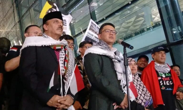 Indonesia Condemns Detention of Gaza Aid Flotilla Volunteers, Repatriates Citizens from Israel