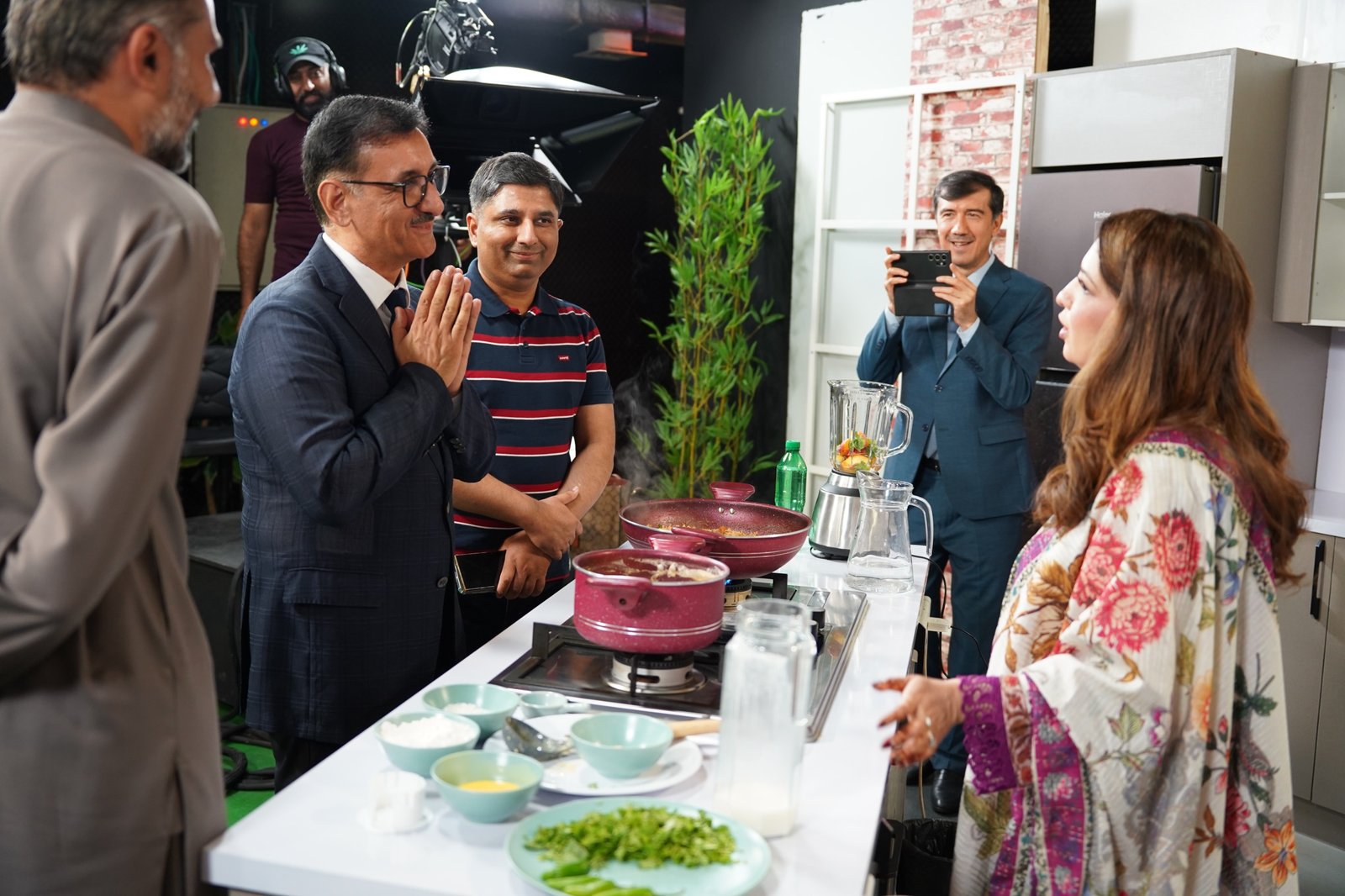 His Excellency Sharifzoda Yusuf Toir Visits HUM Masala TV, Appreciates Pakistani Cuisine 27 Sharifzoda Yusuf Toir