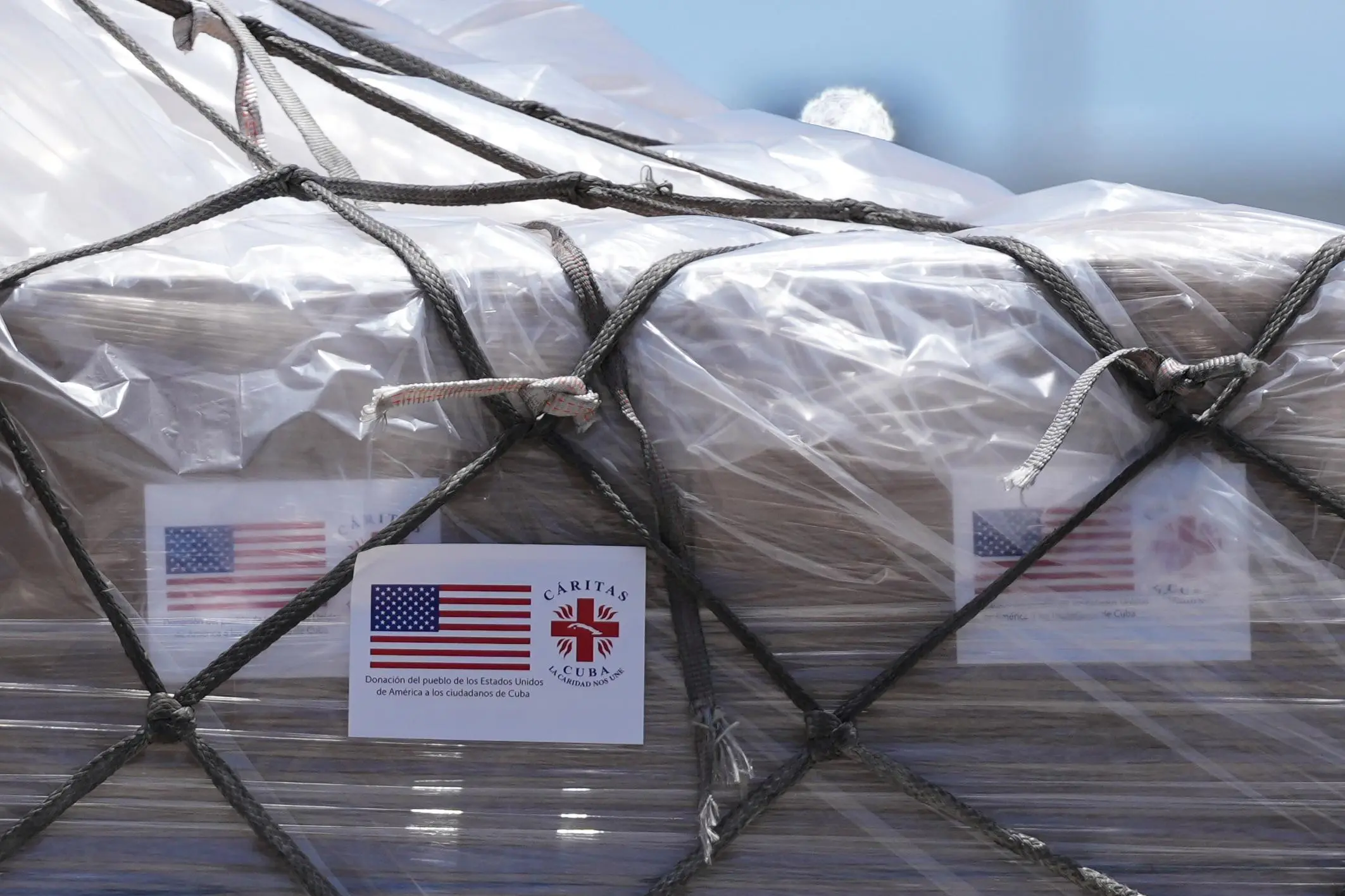 US Begins Delivery of $100 Million Humanitarian Aid Package to Cuba 3 Cuba