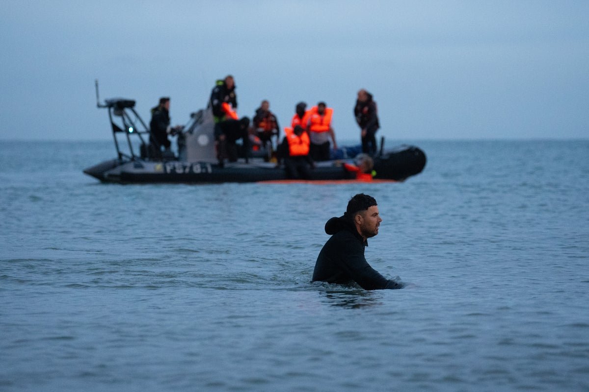 UK Channel Migrant Arrivals Drop 41% in First Half of 2026 1 Migrant