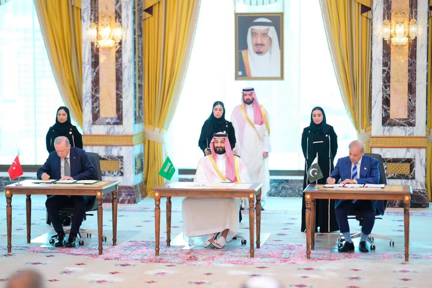 The Mecca Defence Agreement: Defence Diplomacy and Deterrence 3 Mecca