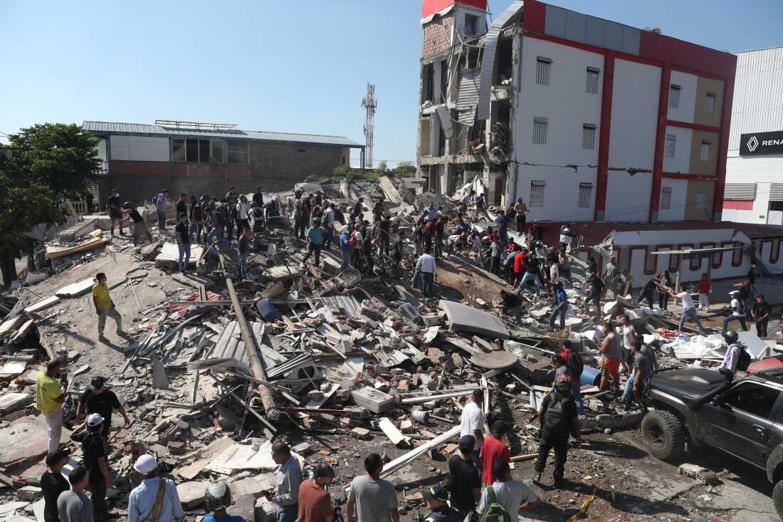 Colombia Earthquake Leaves Thousands Injured and Hundreds of Homes Destroyed 2 Colombia