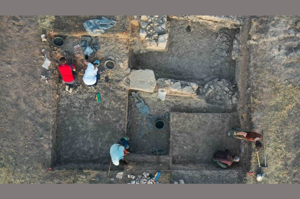 2,000-Year-Old Roman Kitchen Unearthed in Spain Reveals Blend of Roman and Turmogi Traditions