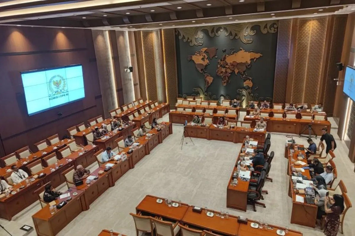 Indonesian Parliament Approves Bill to Amend 2002 Broadcasting Law 15 Parliament