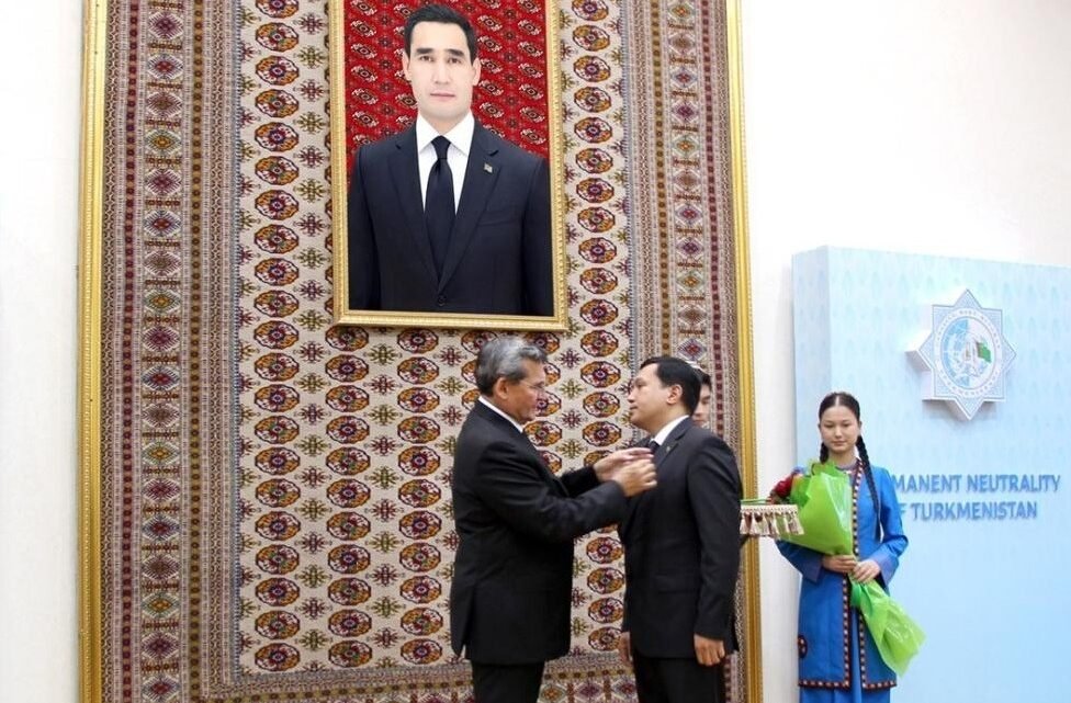 Turkmenistan Honors Diplomats with State Awards Ahead of 35th Independence Anniversary 2 Turkmenistan